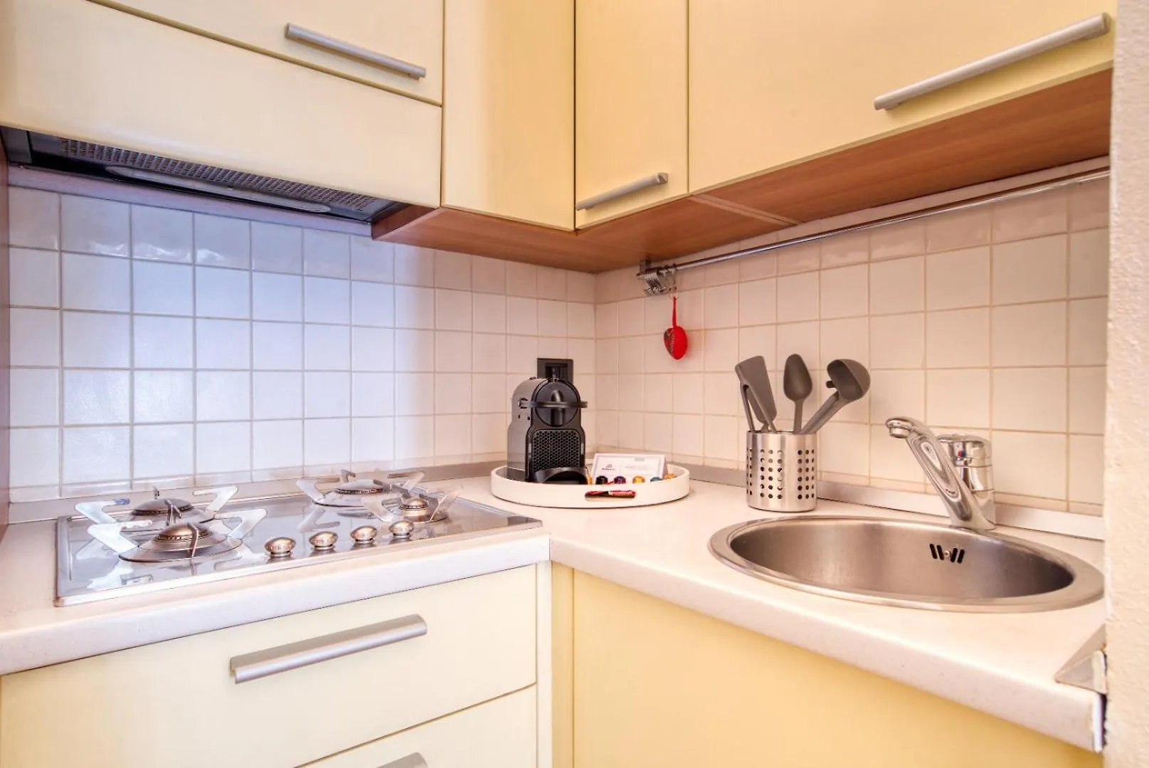 Apartmán Caseospitali - Deangeli Nest Romantico Bilocale Di Design In Zona De Angeli, Rinnovato E Accessoriato Milán